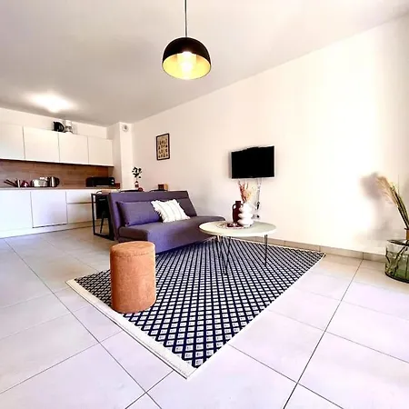 Neuf Avec Terrasse Saint-Florent (Corsica)