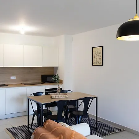 Neuf Avec Terrasse *